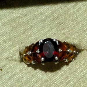 Beautiful sterling silver burgundy amber and honey amber cluster ring
